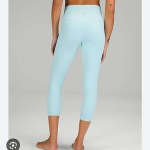 NWT Lululemon Align High Rise Crop 23” Leggings Icing Blue 8 Warm